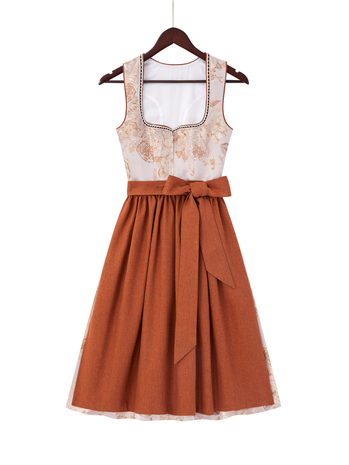 Braun mit Herz-Ausschnittund Elegant Dirndl