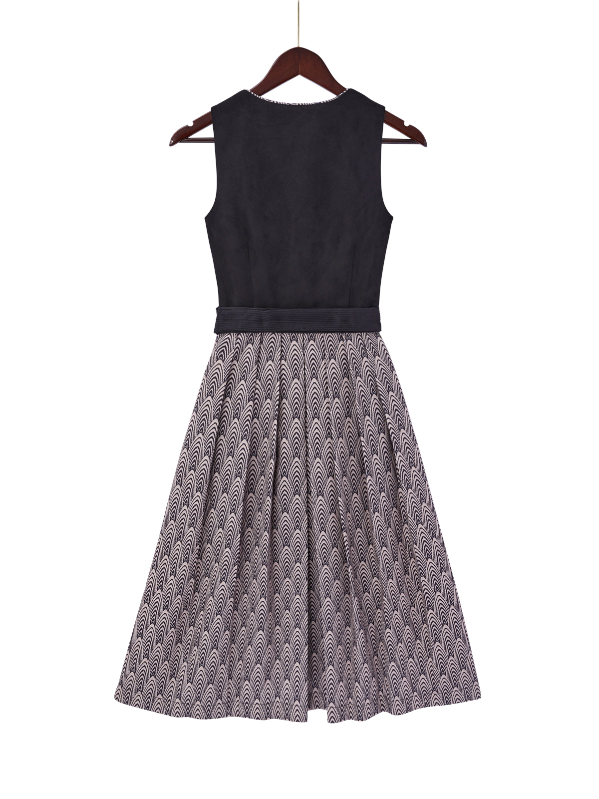 Schwarz mit Gerader Ausschnitt und Opulent Dirndl