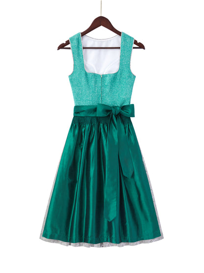 Grün mit Herz-Ausschnittund  Anmutig Dirndl