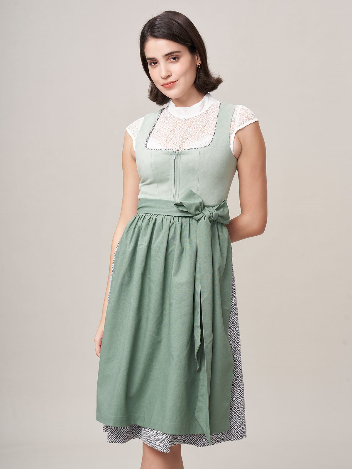 DIRNDL - QUNIE