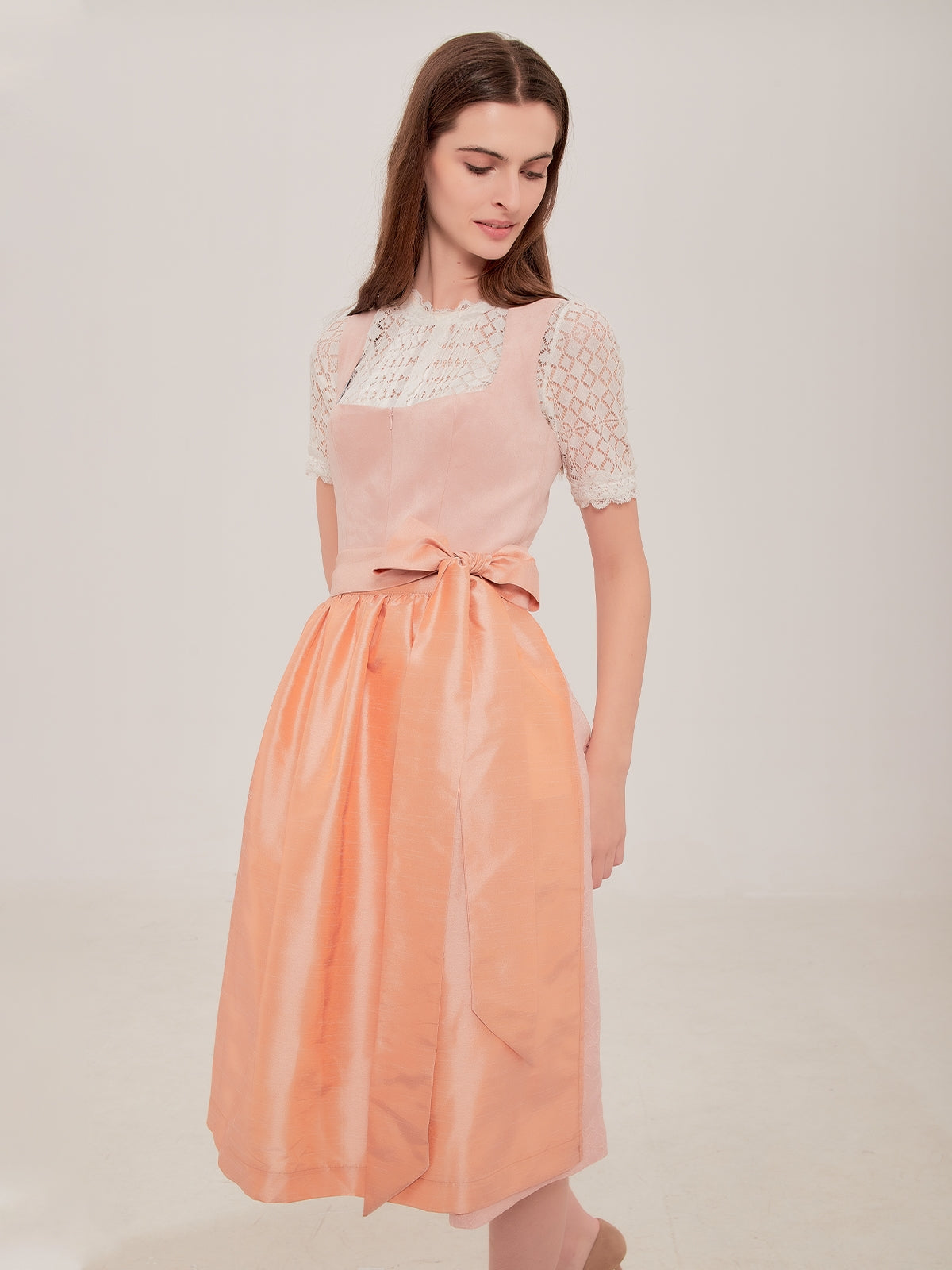 DIRNDL - NUDEL