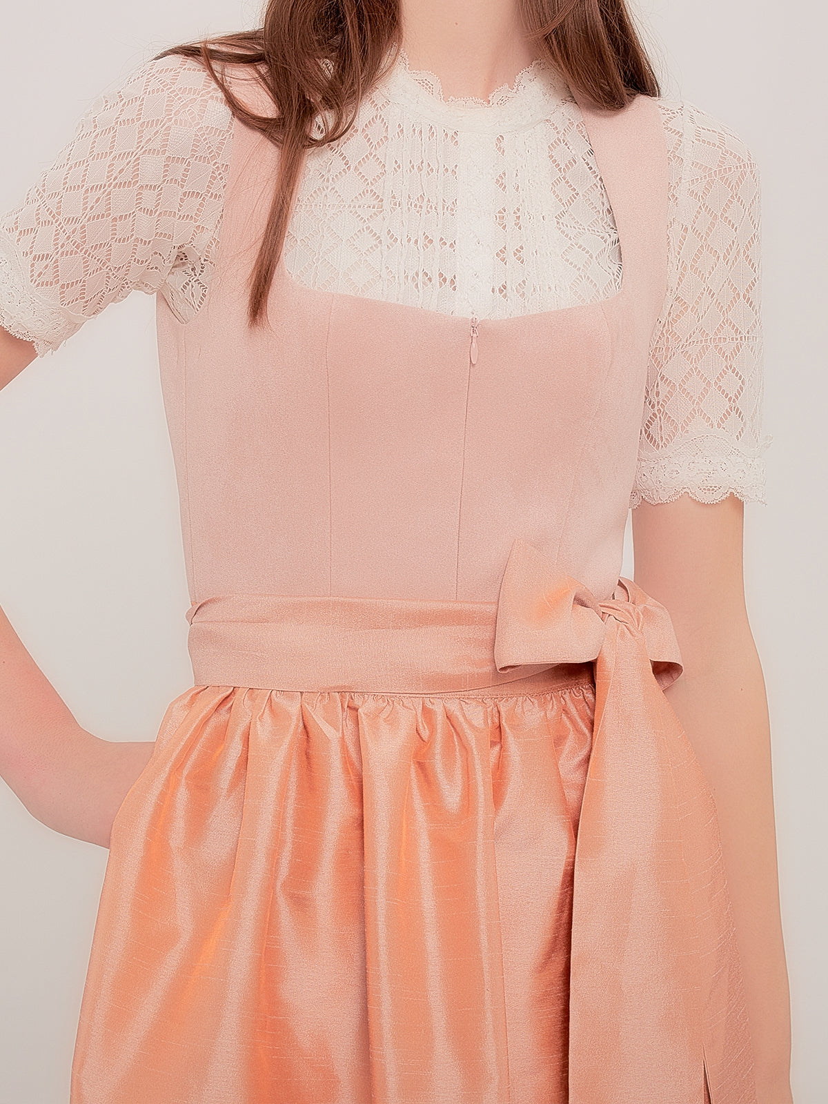 DIRNDL - NUDEL