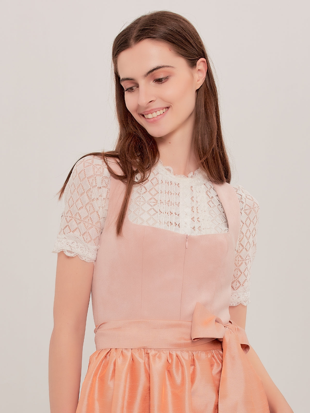 DIRNDL - NUDEL
