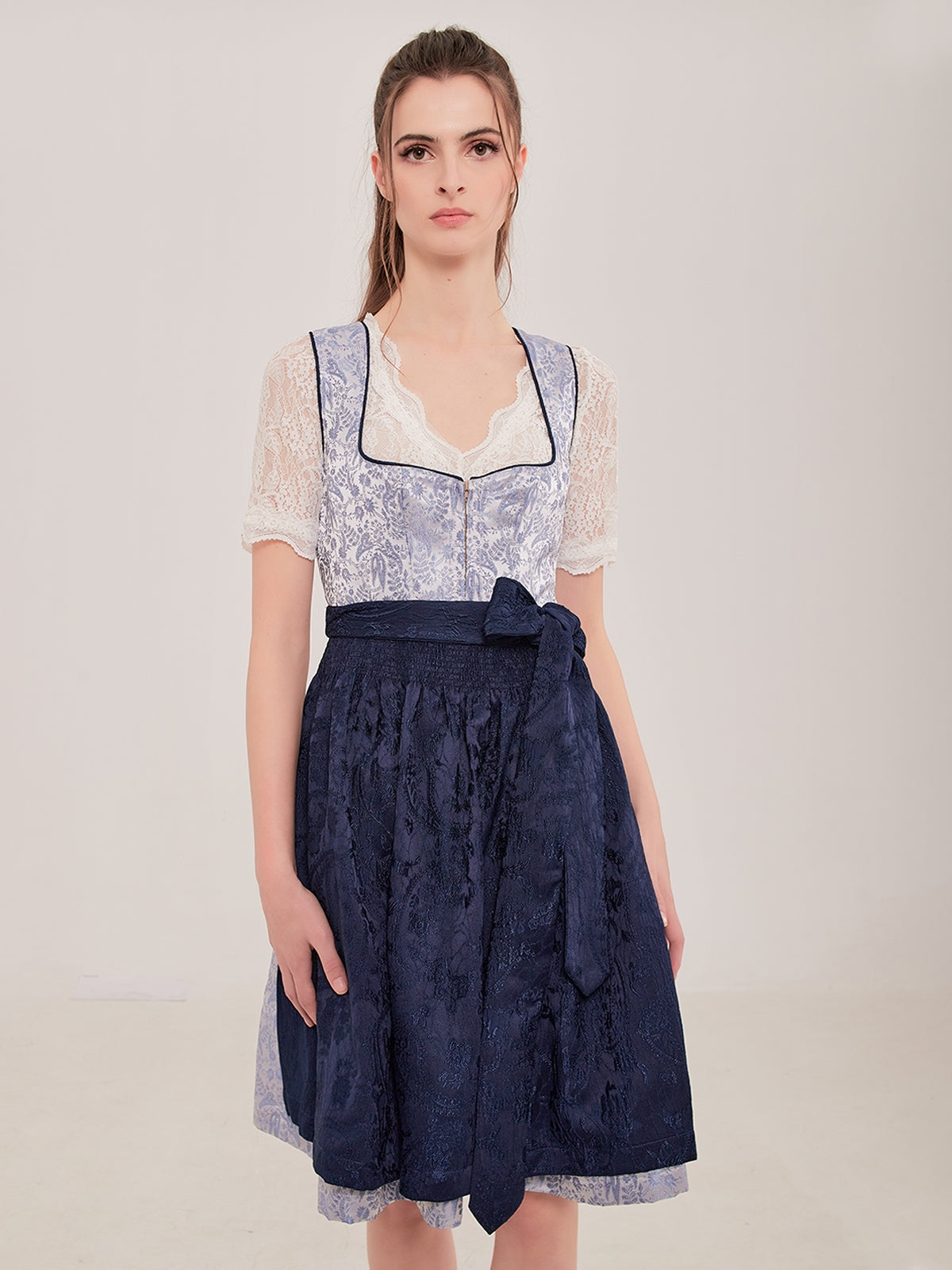 DIRNDL - ROLIA