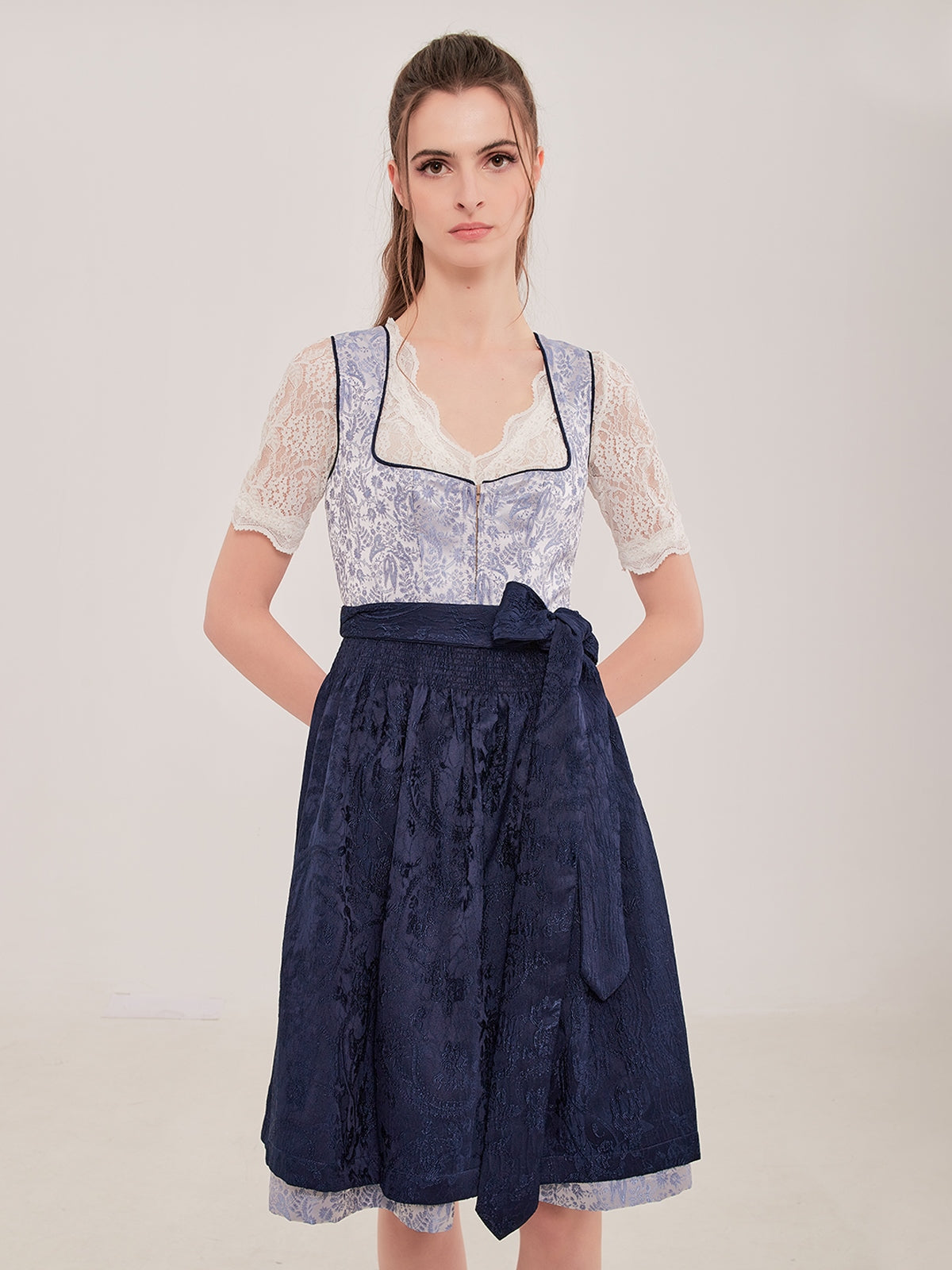 DIRNDL - ROLIA