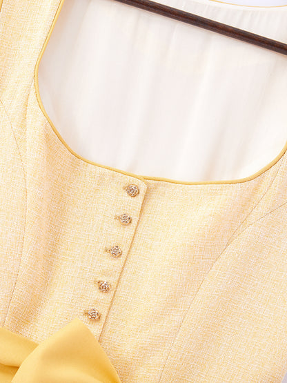 Gelb mit Gerader Ausschnittund  Lebendig Dirndl