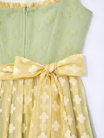 Grün mit Gerader Ausschnittund  Lässig Dirndl