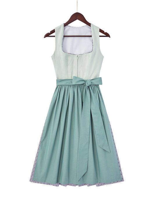 Grün mit Gerader Ausschnittund  Praktisch Dirndl