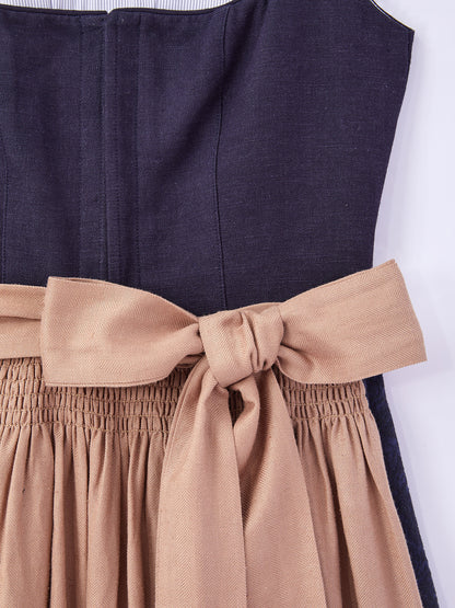 Blau mit Gerader Ausschnittund  Bunt Dirndl