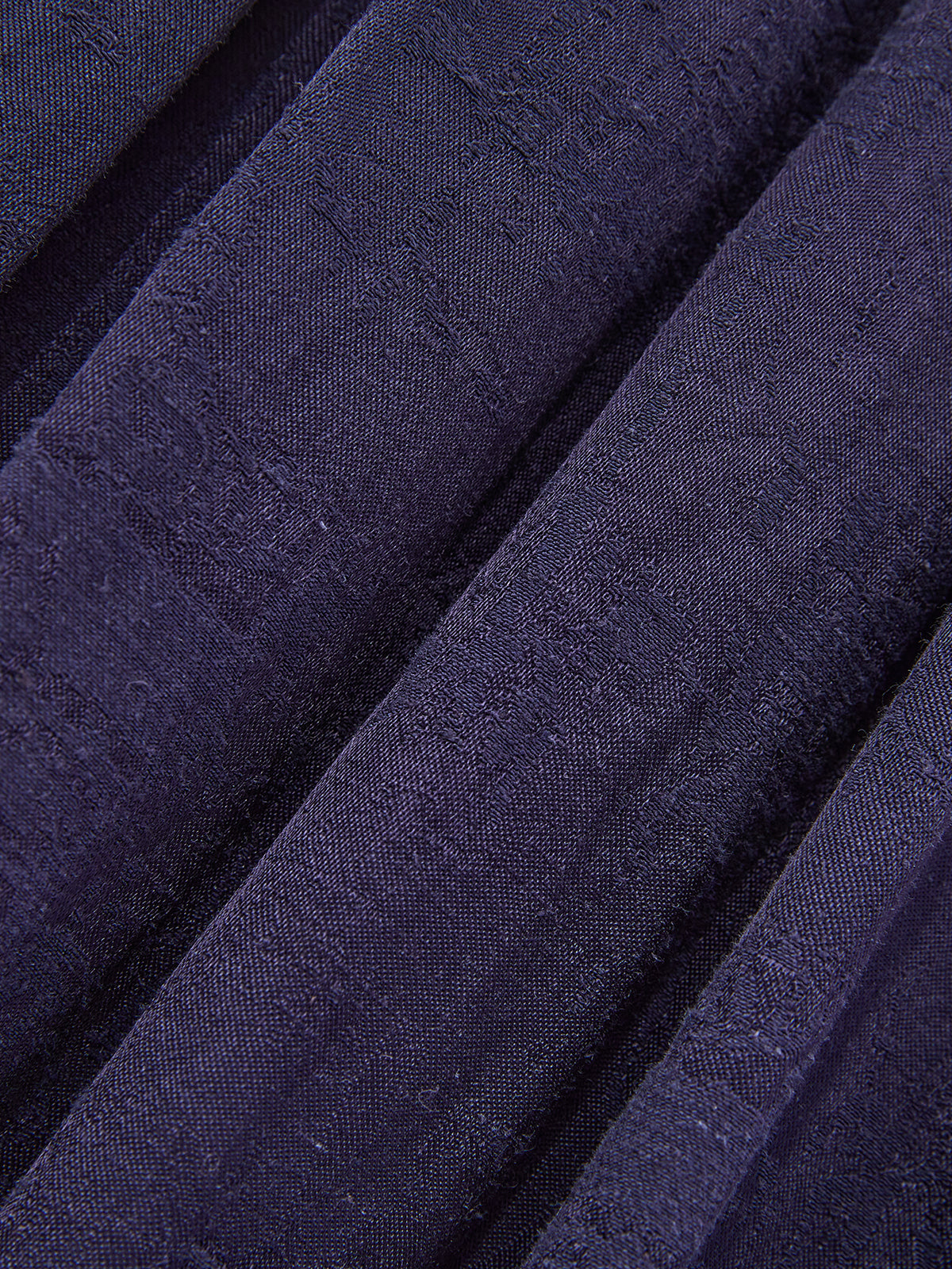 Blau mit Herz-Ausschnitt und Bezaubernd Dirndl