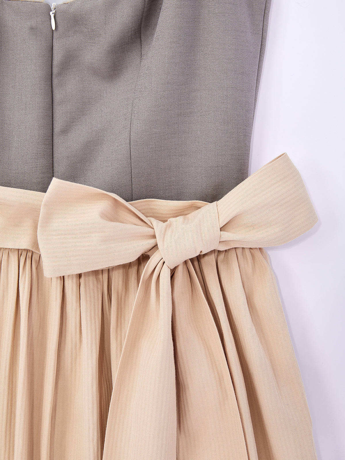 Grau mit Gerader Ausschnitt und Vintage Dirndl