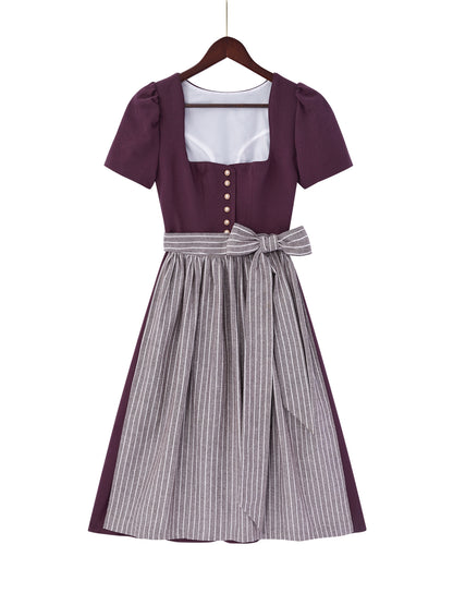 Lila mit Herz-Ausschnitt und Wiesentauglich Dirndl