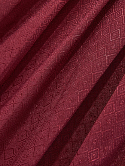 Rot mit Gerader Ausschnitt  und Elegant Dirndl